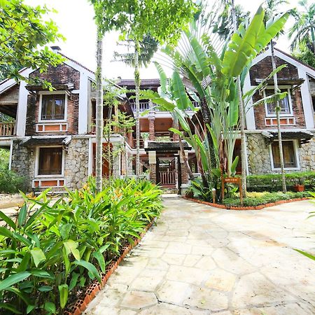 Ancient Village Phu Quoc Resort Екстериор снимка