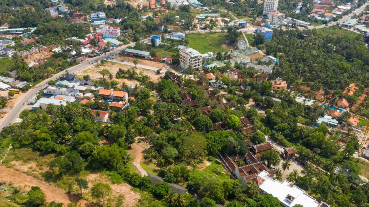 Ancient Village Phu Quoc Resort Екстериор снимка